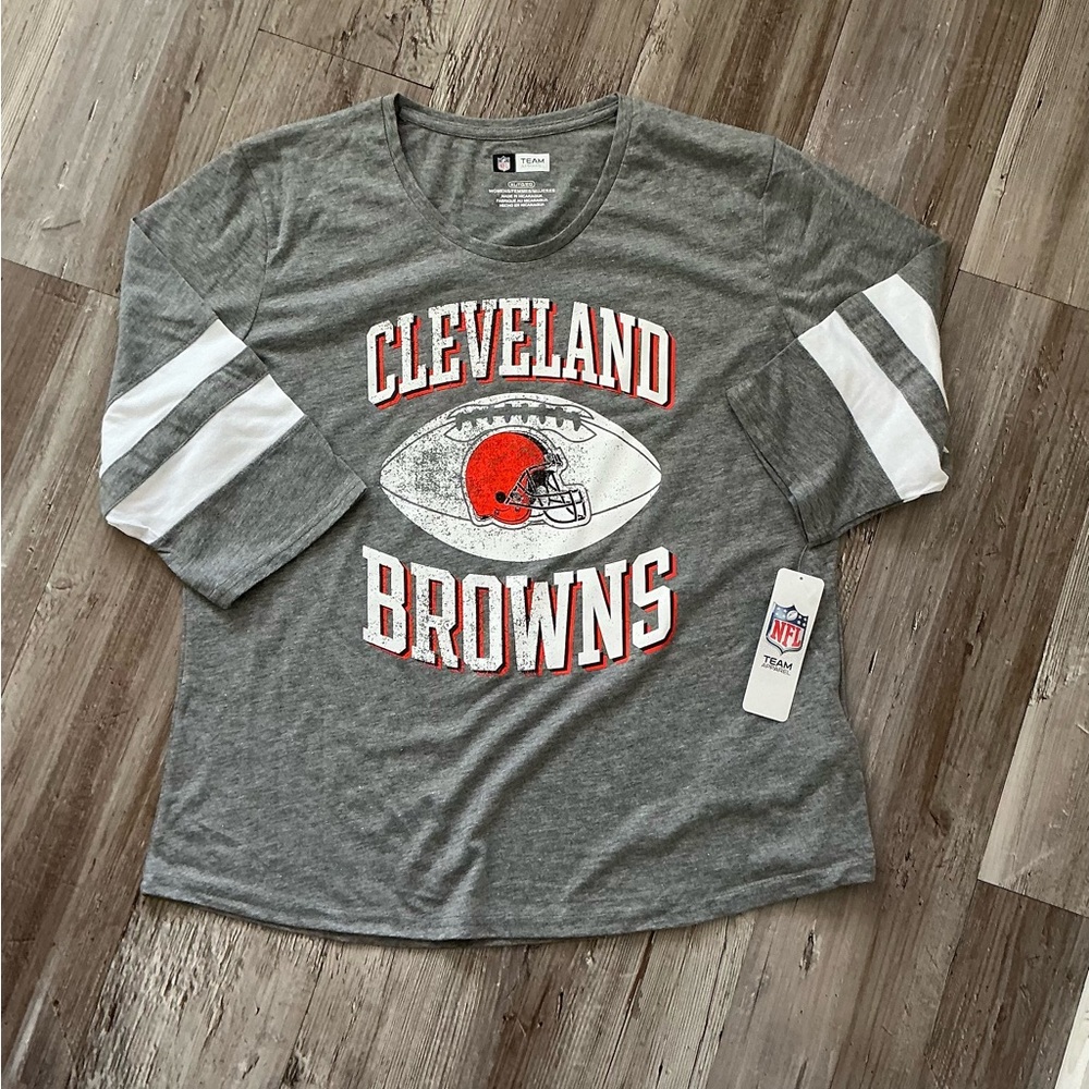 NFL Cleveland Browns Gray and White Football Tee
